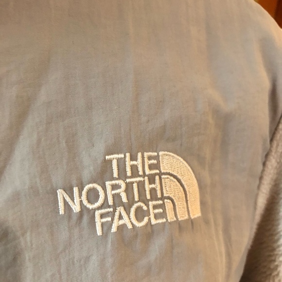 THE NORTH FACE Light Gray Full Zip Fleece Jacket (L 14/16) - Picture 5 of 5